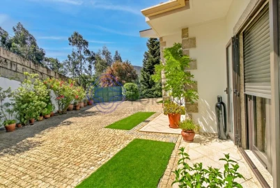 Moradia T4 para Venda em Raiva, Pedorido e Paraíso