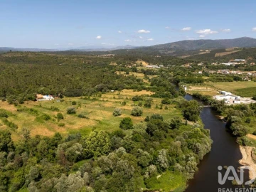 Quinta T3 para Venda em Sarzedo