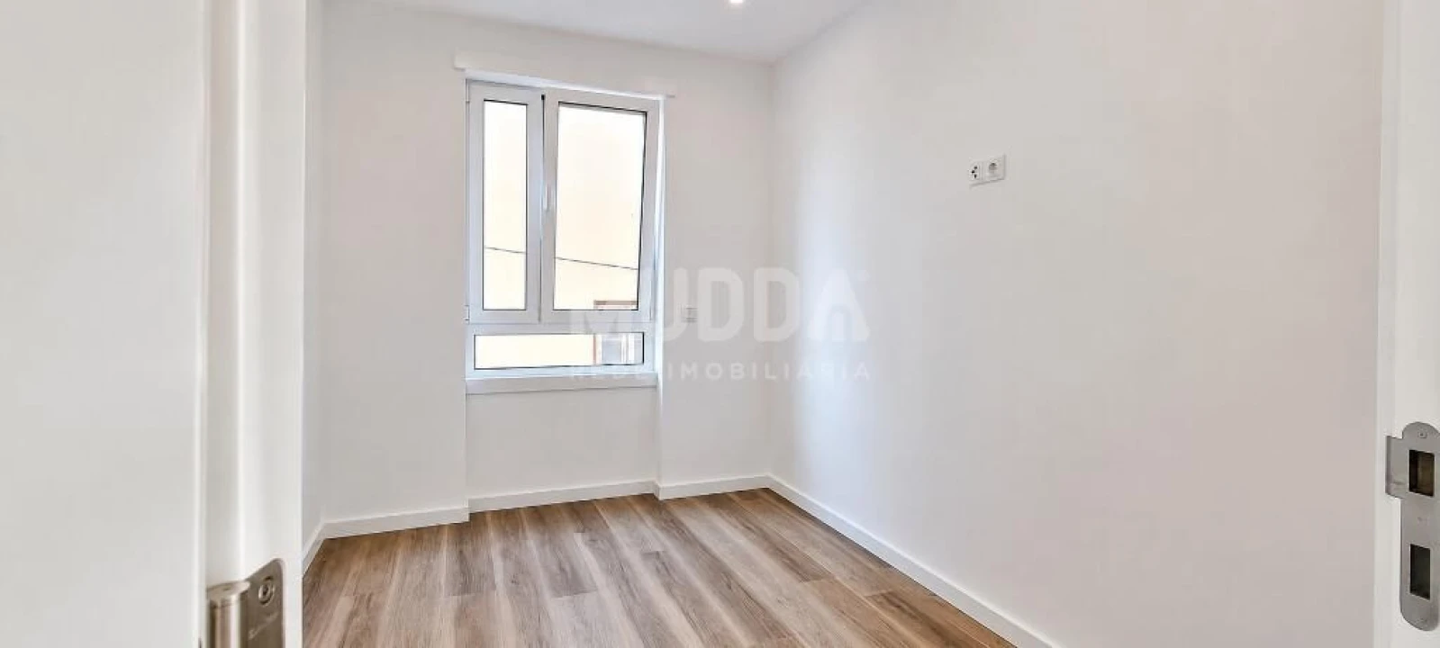 Apartamento T2 para Venda em Nazare Foto 24