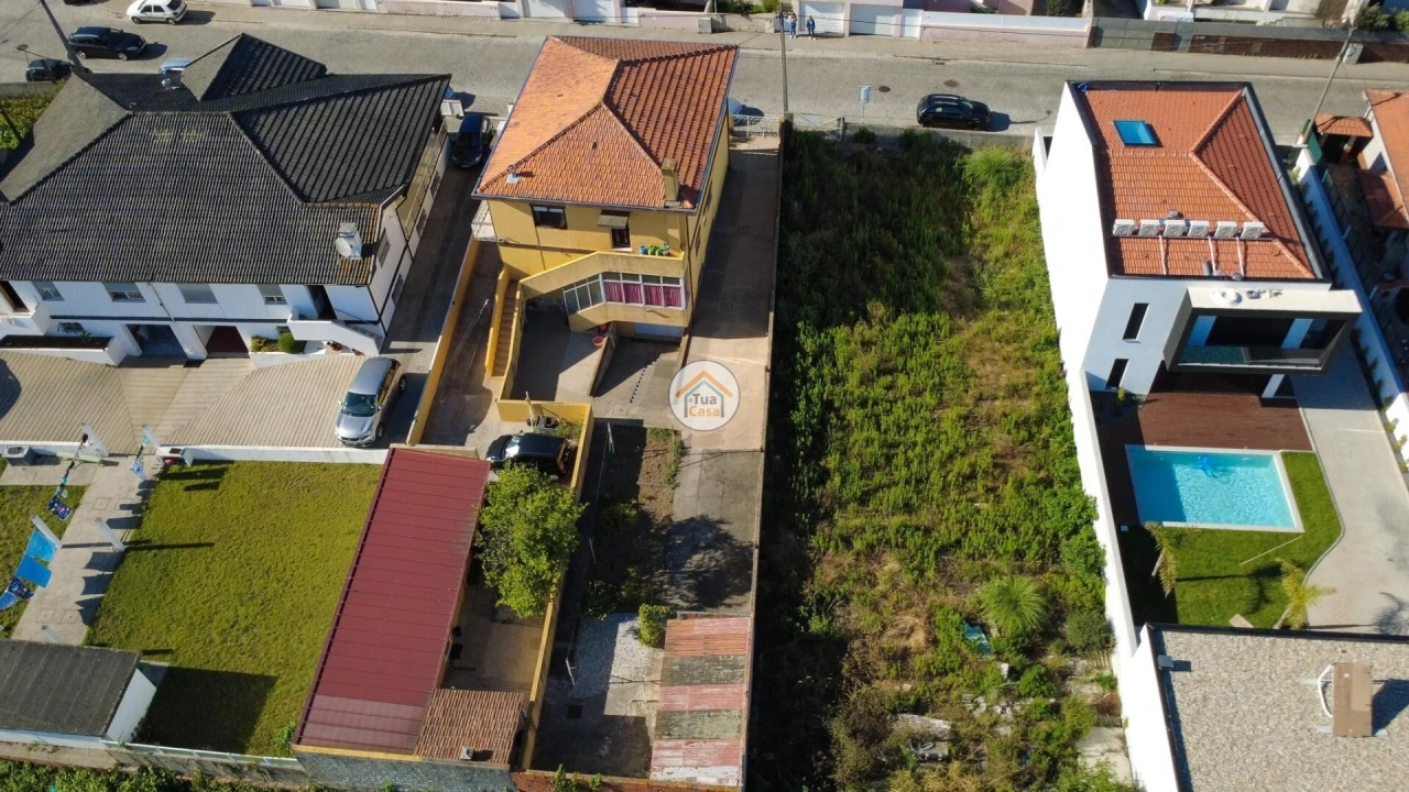 Terreno para Venda em Gulpilhares e Valadares Foto 4