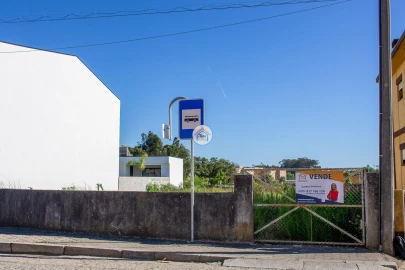 Terreno para Venda em Gulpilhares e Valadares