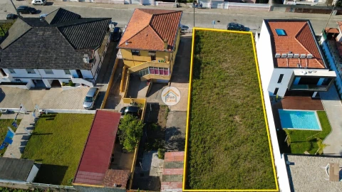 Terreno para Venda em Gulpilhares e Valadares