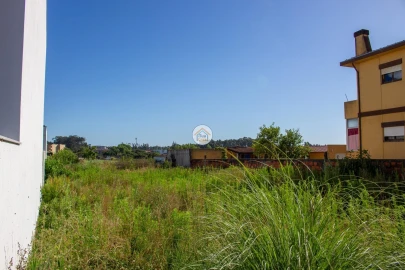 Terreno para Venda em Gulpilhares e Valadares
