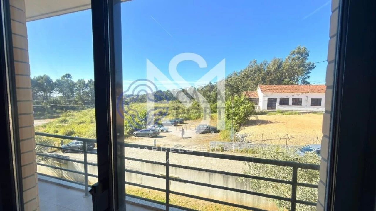Apartamento T2 para Venda em Gulpilhares e Valadares Foto 27