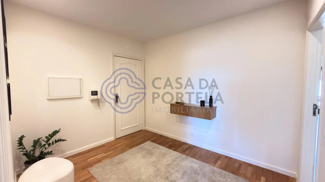 Apartamento T2 para Venda em Gulpilhares e Valadares Foto 2