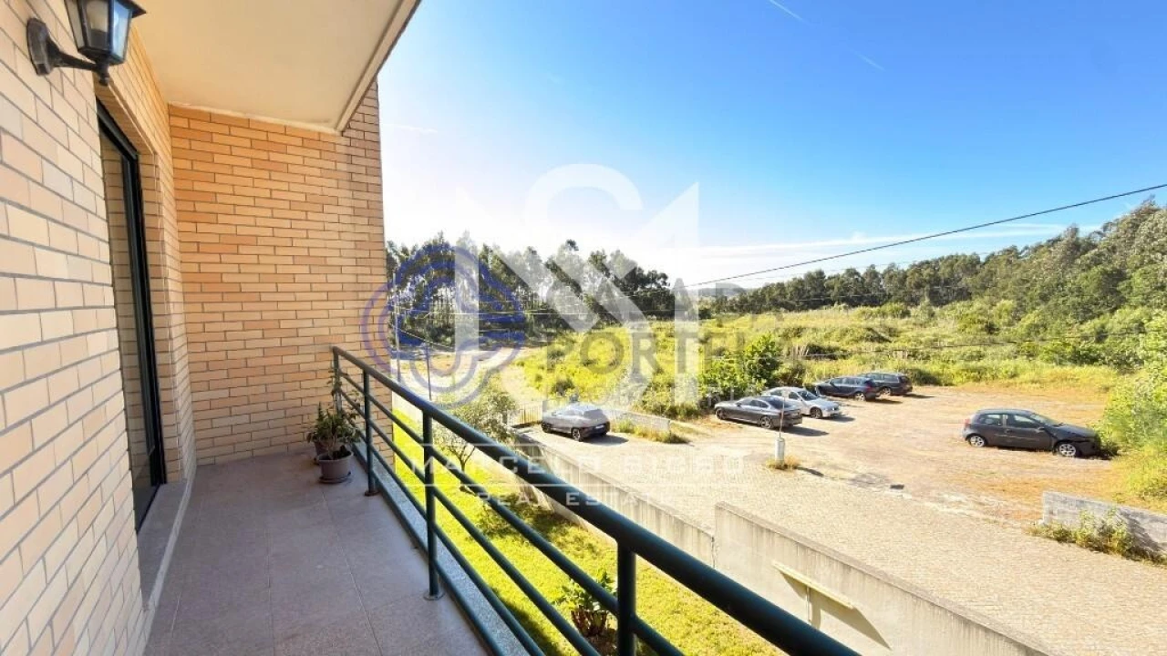 Apartamento T2 para Venda em Gulpilhares e Valadares Foto 28