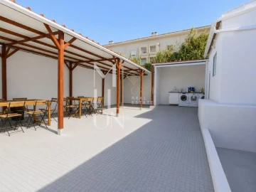 Moradia T9 para Venda em Ajuda
