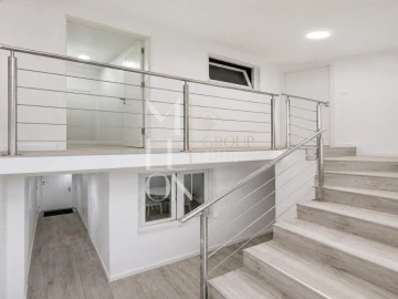 Moradia T9 para Venda em Ajuda