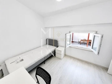Moradia T9 para Venda em Ajuda