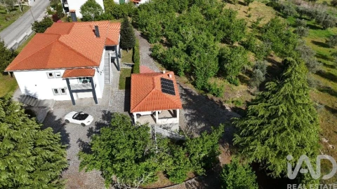 Quinta T5 para Venda em Sezures