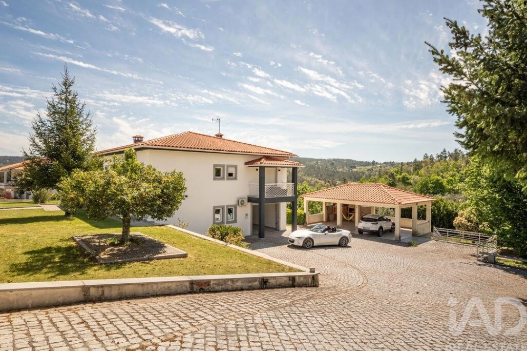 Quinta T5 para Venda em Sezures Foto 10