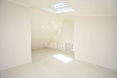Apartamento T1 para Venda em Arroios