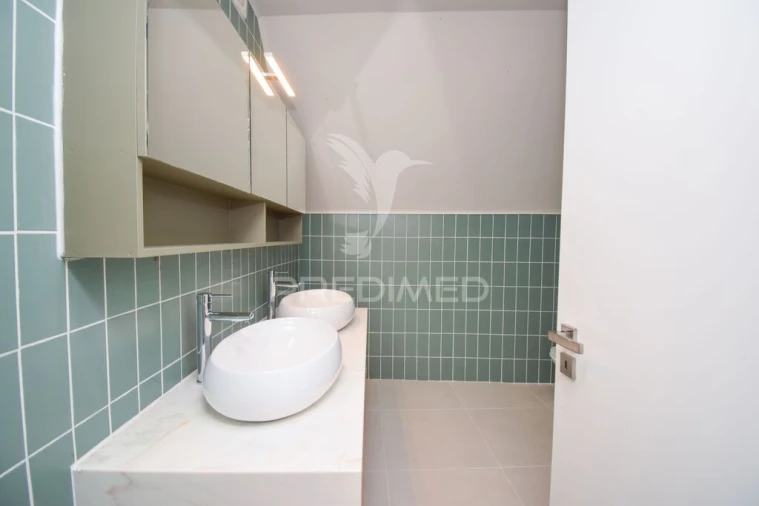 Apartamento T1 para Venda em Arroios Foto 13