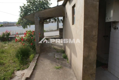 Moradia T4 para Venda em Perais