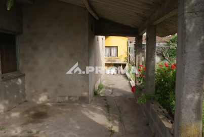 Moradia T4 para Venda em Perais