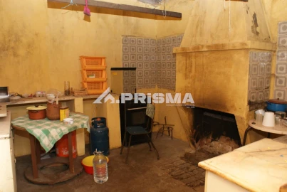 Moradia T4 para Venda em Perais