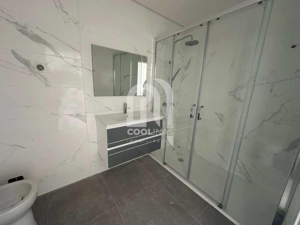 Apartamento T2 para Venda em Seixal, Arrentela e Aldeia de Paio Pires Foto 10