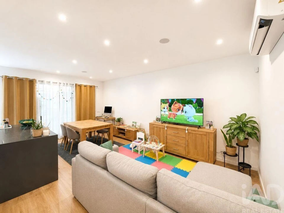 Apartamento T2 para Venda em São Brás de Alportel Foto 6