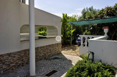 Quinta T3 para Venda em Moncarapacho e Fuseta