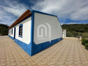 Quinta T3 para Venda em Vale de Santiago