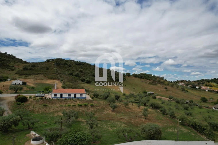 Quinta T3 para Venda em Vale de Santiago Foto 45