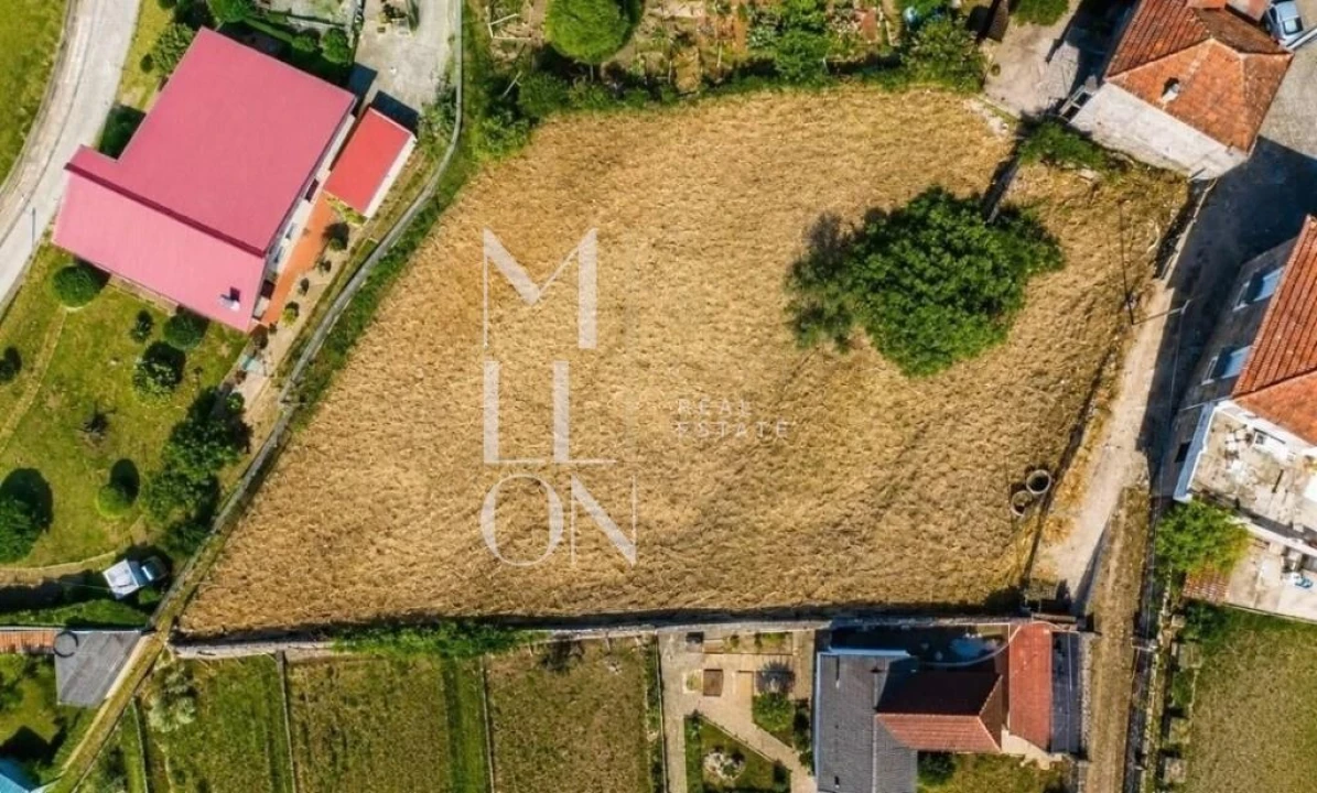 Terreno para Venda em Gondomar (São Cosme), Valbom e Jovim Foto 3