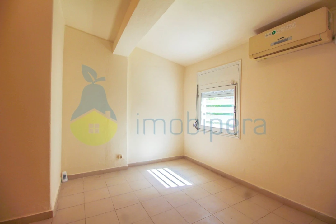 Moradia T4 para Venda em Albufeira e Olhos de Água Foto 24