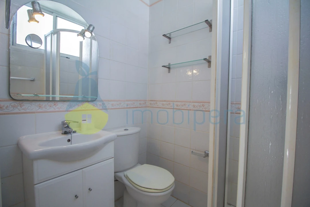 Moradia T4 para Venda em Albufeira e Olhos de Água Foto 29