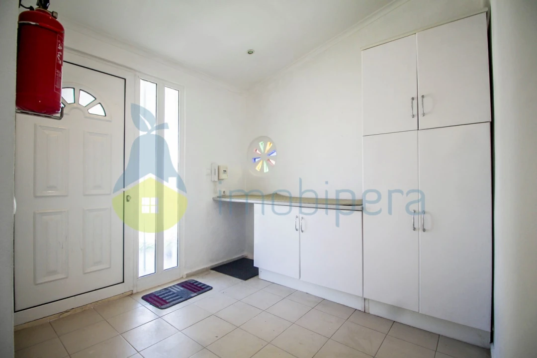 Moradia T4 para Venda em Albufeira e Olhos de Água Foto 10