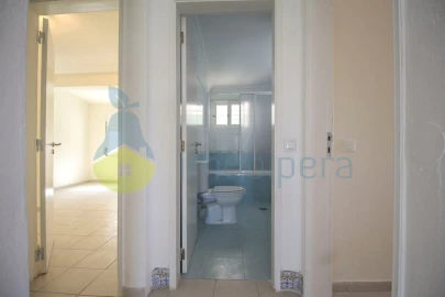 Moradia T4 para Venda em Albufeira e Olhos de Água