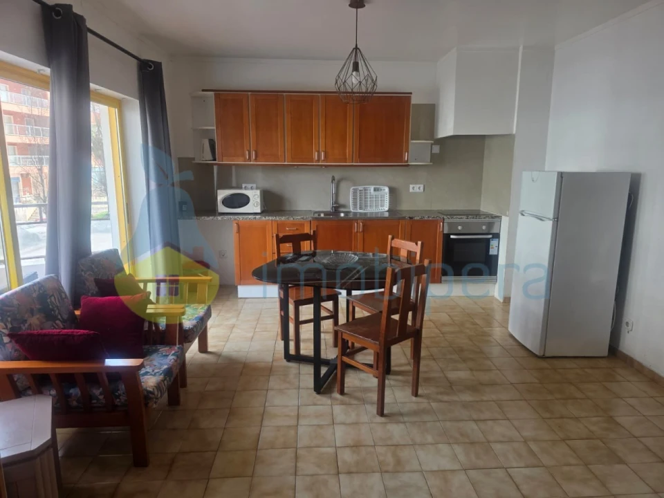 Apartamento T1 para Venda em Portimão Foto 8