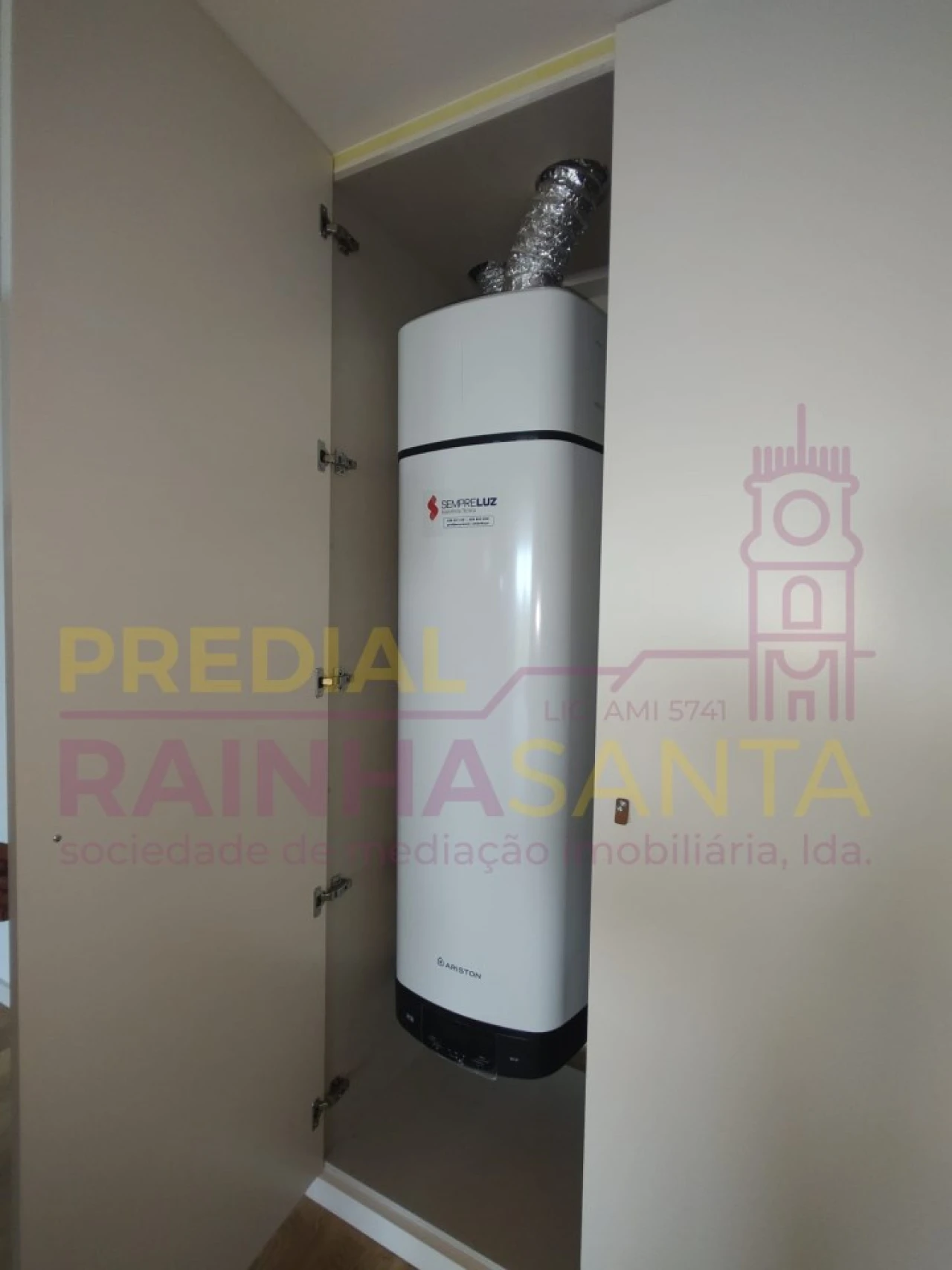 Apartamento T2 para Venda em Santa Clara e Castelo Viegas Foto 7