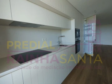 Apartamento T2 para Venda em Santa Clara e Castelo Viegas