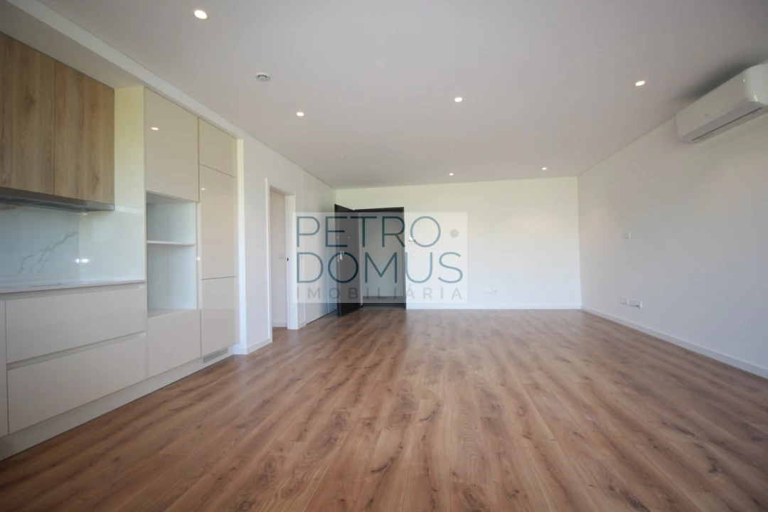Apartamento T3 para Venda em Leiria, Pousos, Barreira e Cortes Foto 2