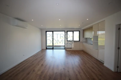 Apartamento T3 para Venda em Leiria, Pousos, Barreira e Cortes