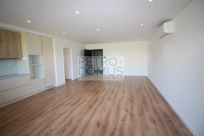 Apartamento T3 para Venda em Leiria, Pousos, Barreira e Cortes