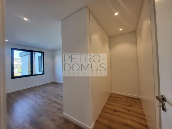 Apartamento T3 para Venda em Leiria, Pousos, Barreira e Cortes Foto 10