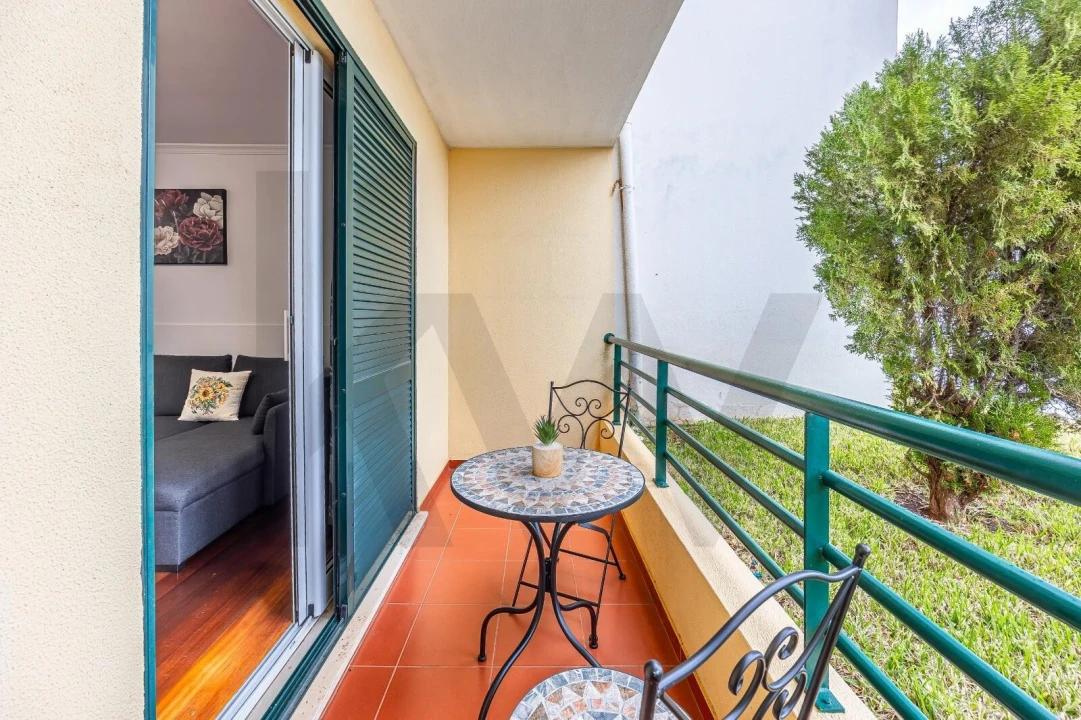 Apartamento T1 para Venda em Caniço Foto 14