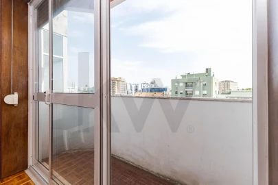 Apartamento T4 para Arrendamento em Lordelo do Ouro e Massarelos