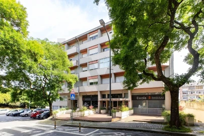 Apartamento T4 para Arrendamento em Lordelo do Ouro e Massarelos
