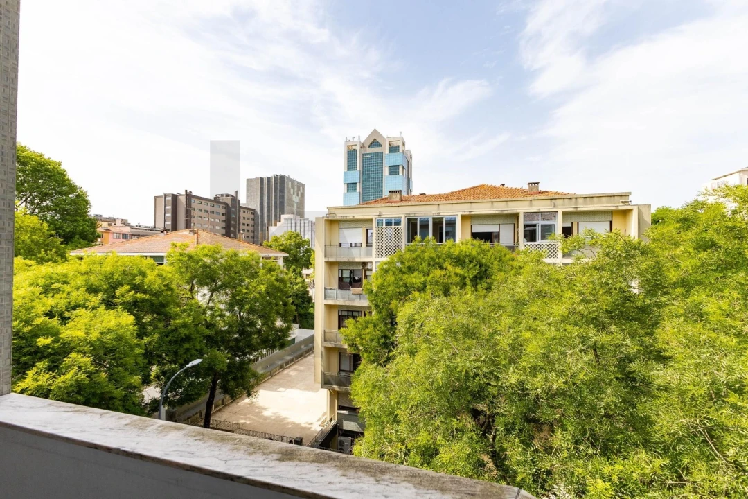 Apartamento T4 para Arrendamento em Lordelo do Ouro e Massarelos Foto 25
