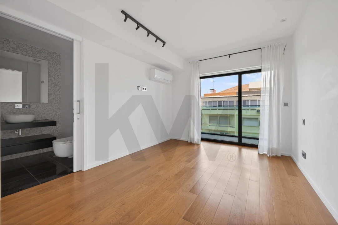Apartamento T2 para Venda em Avenidas Novas Foto 18