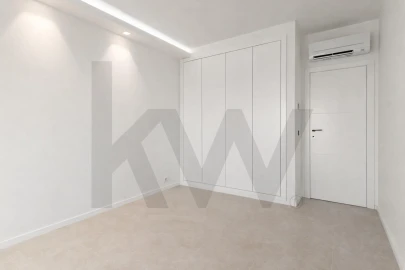 Apartamento T2 para Venda em Carcavelos e Parede
