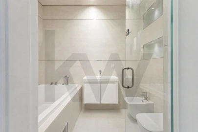 Apartamento T2 para Venda em Carcavelos e Parede