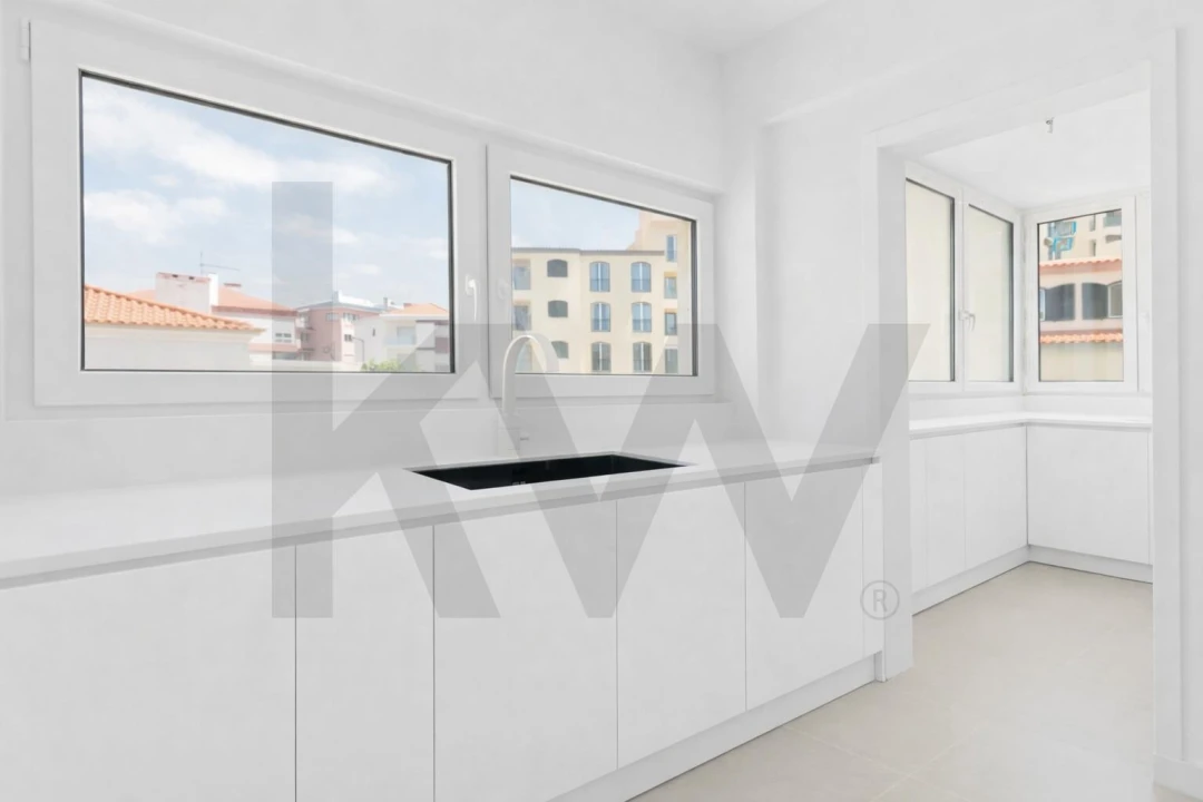 Apartamento T2 para Venda em Carcavelos e Parede Foto 30
