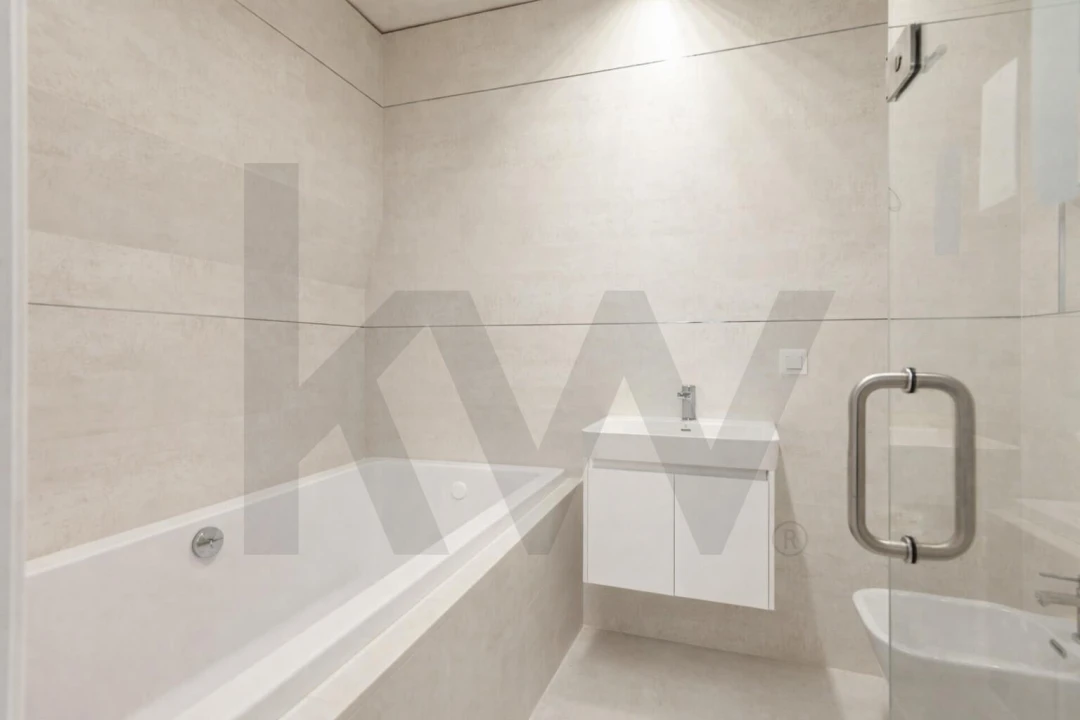 Apartamento T2 para Venda em Carcavelos e Parede Foto 32