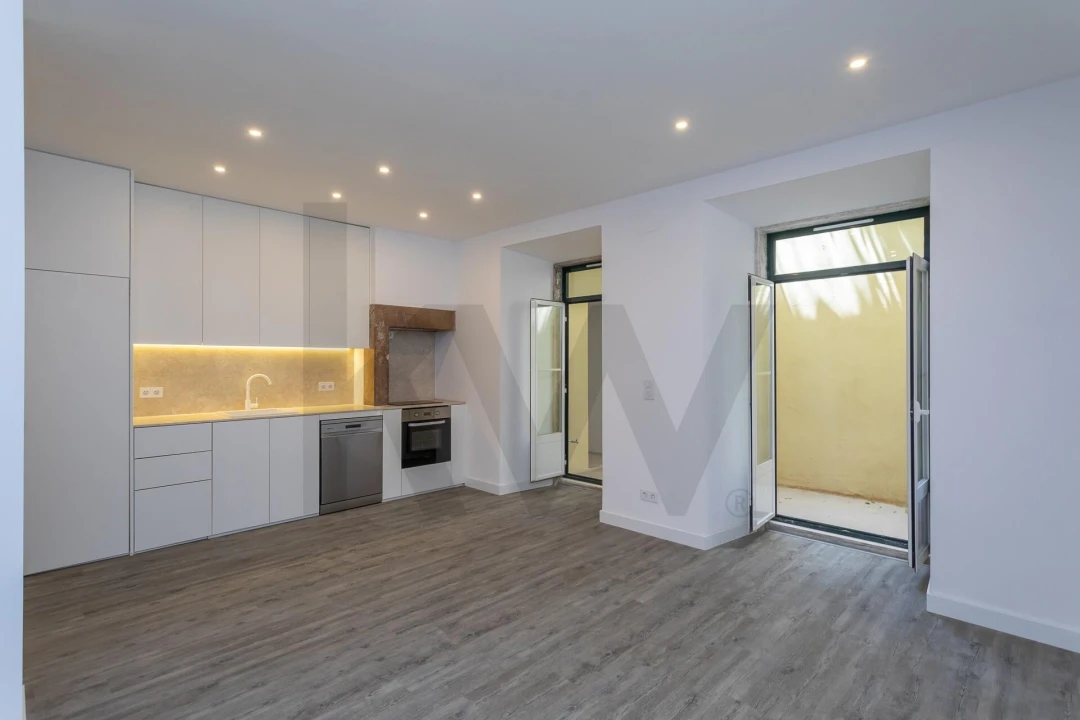 Apartamento T1 para Venda em Misericórdia Foto 23