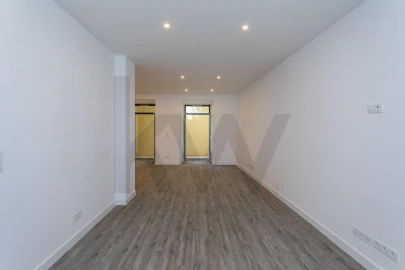 Apartamento T1 para Venda em Misericórdia