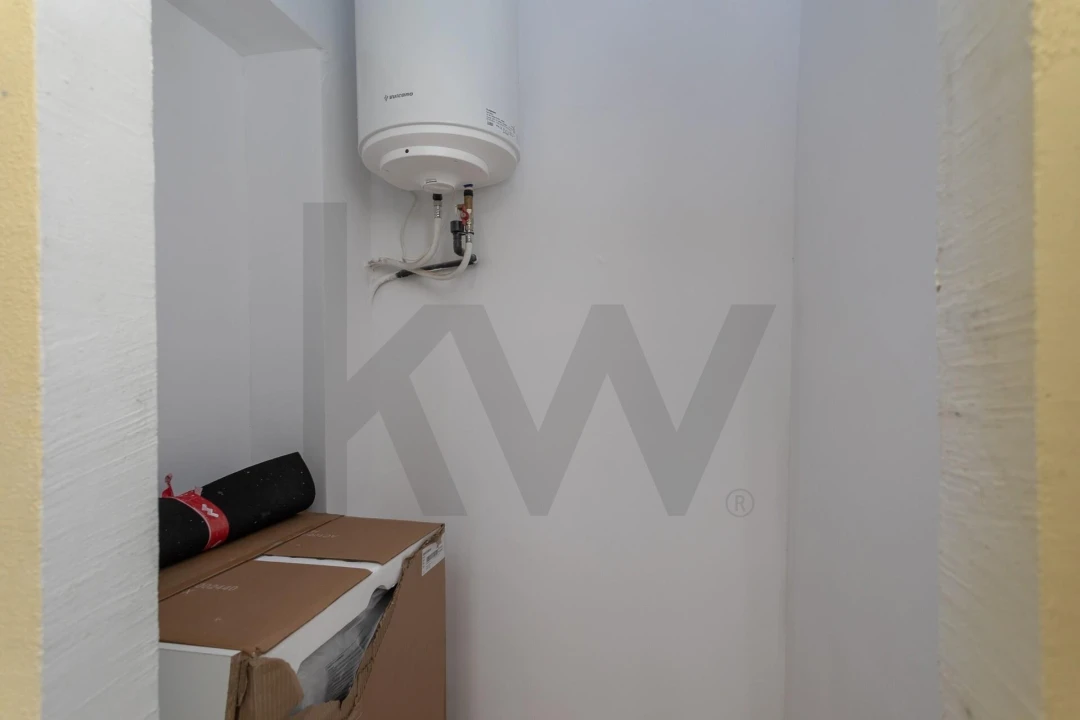 Apartamento T1 para Venda em Misericórdia Foto 31