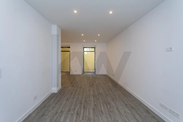 Apartamento T1 para Venda em Misericórdia Foto 28